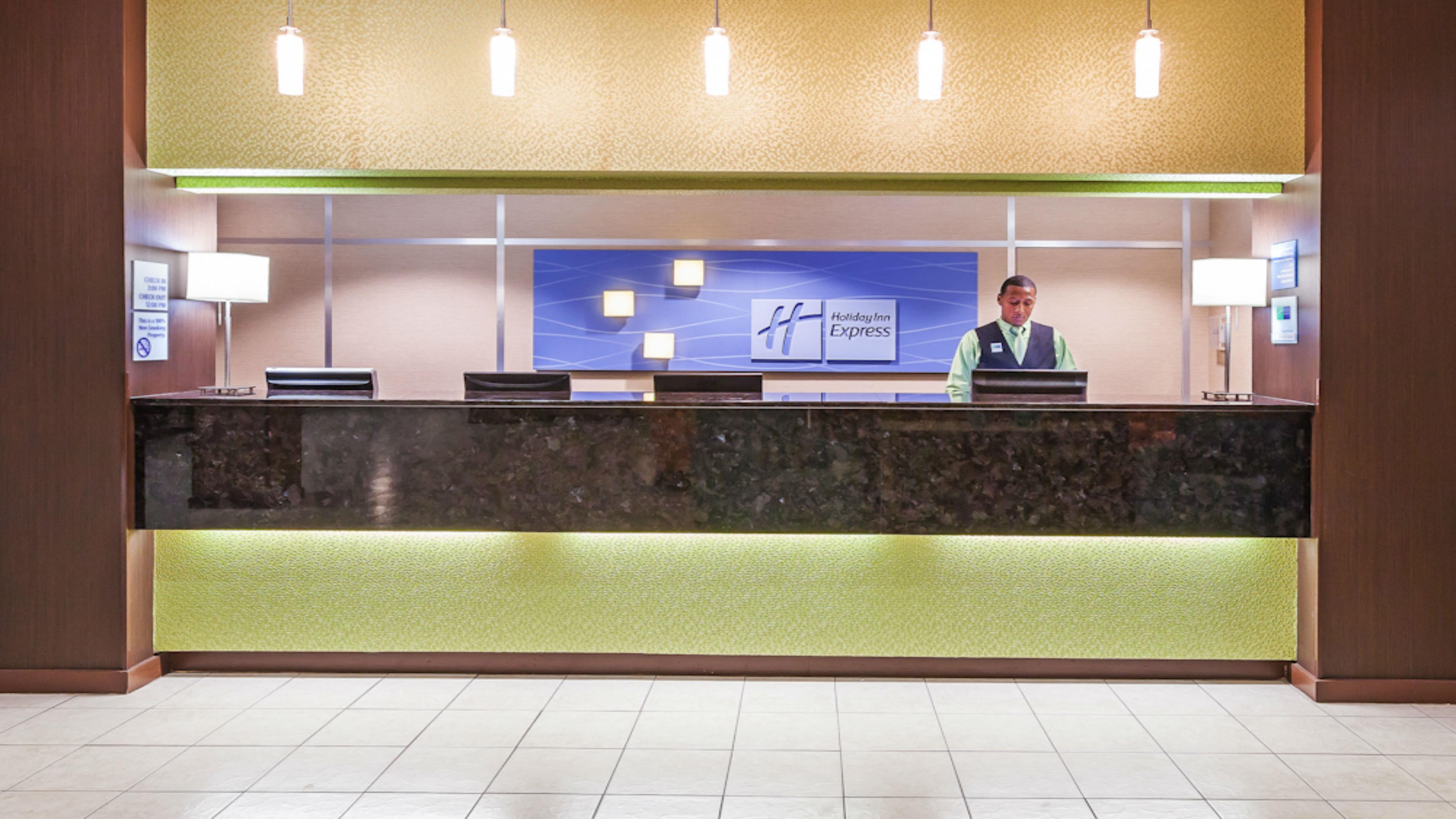 Holiday Inn Express Little Rock-Airport By Ihg Exterior photo